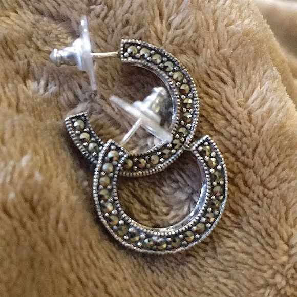 VTG Sterling Silver Marcasite Hoop Earrings - Picture 2 of 7